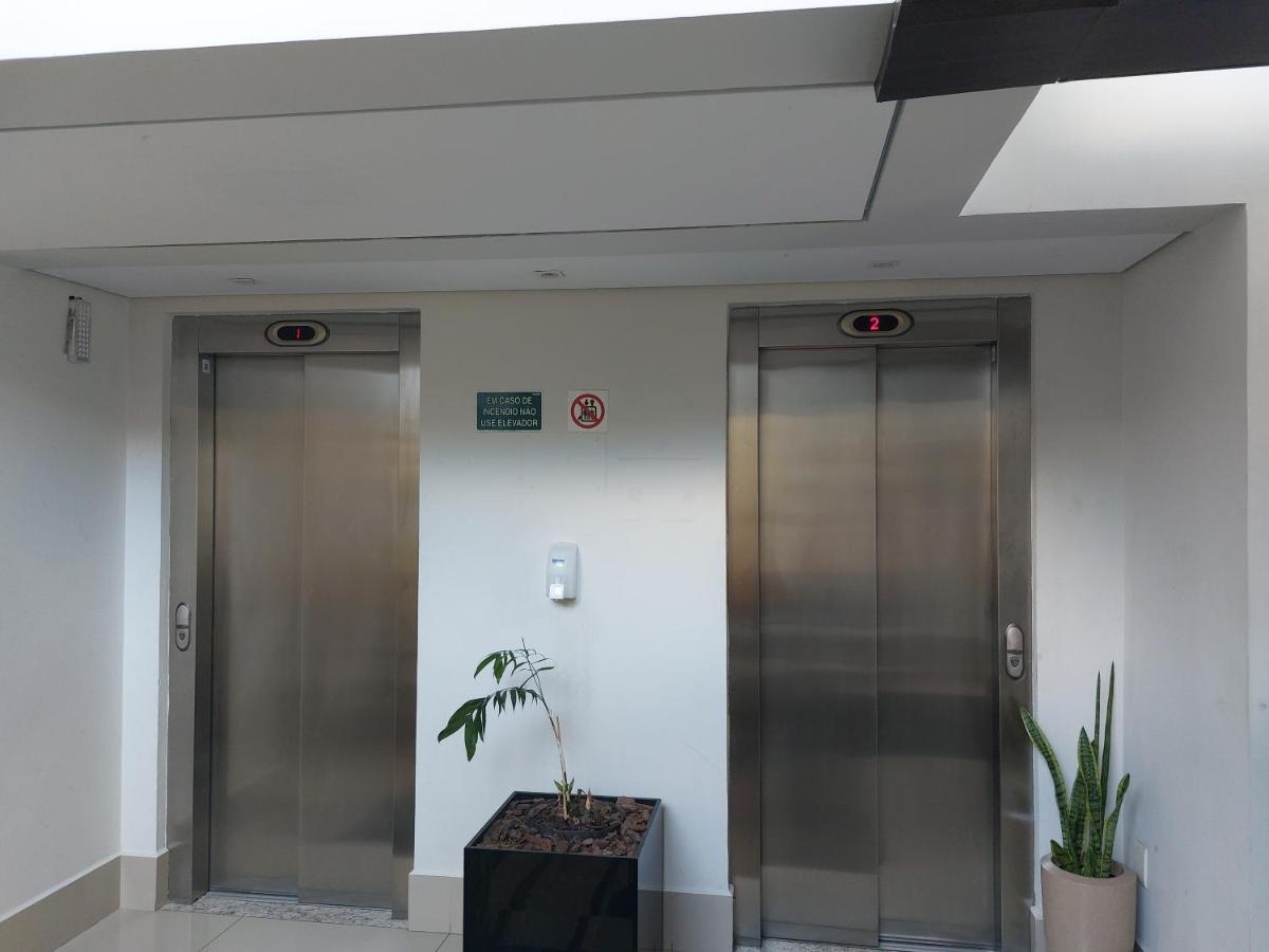 Apto 408, Aeroporto 14Km, Com Wi-Fi, Self Check-In E Varandinha Aparthotel Lagoa Santa  Exterior foto
